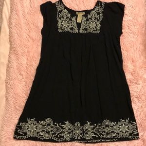 One Clothing tunic top with embroidery